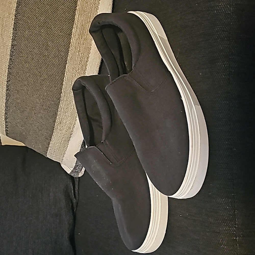 Fashion Nova Black Slip‎ On Shoes Size 10